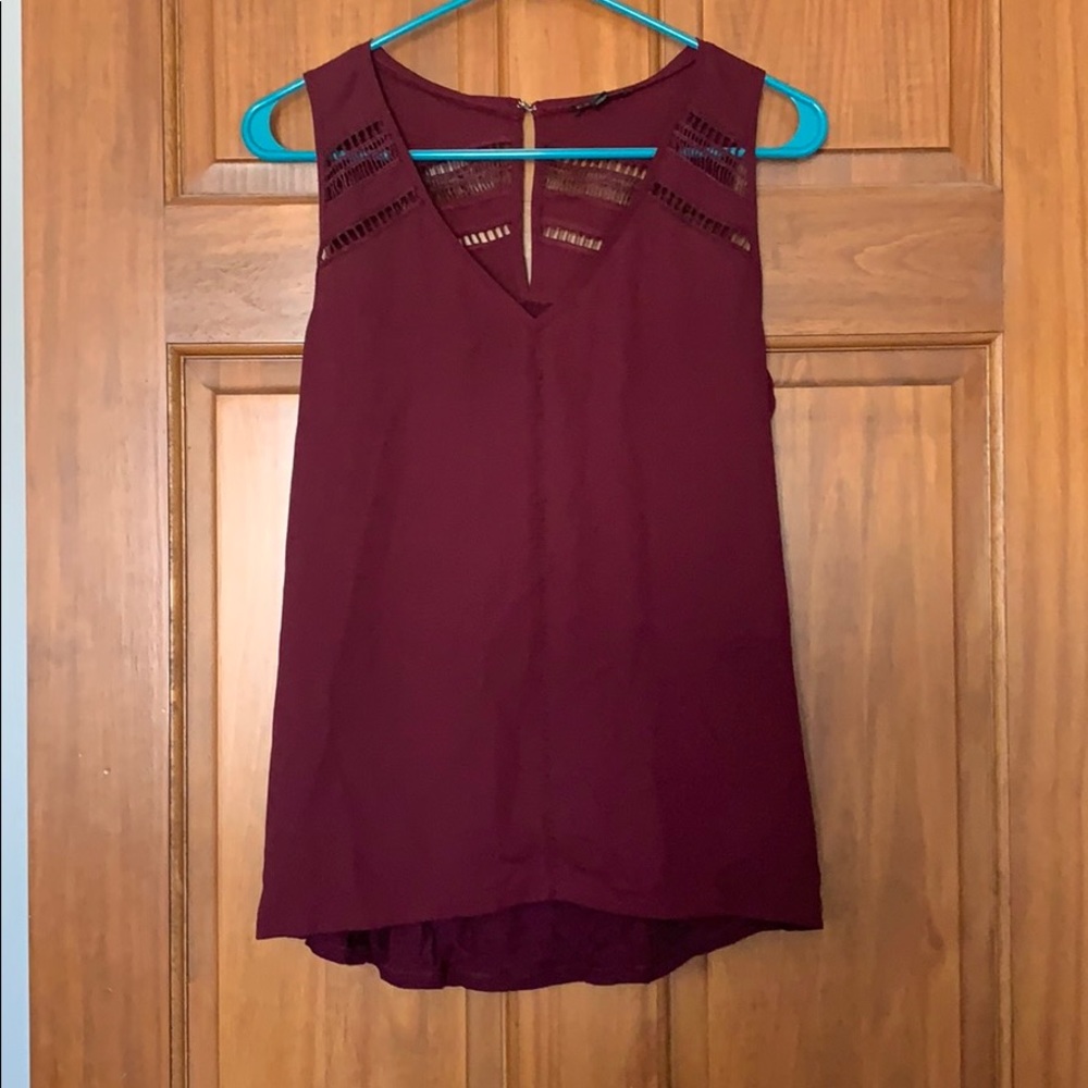 Express Top - Picture 2 of 6